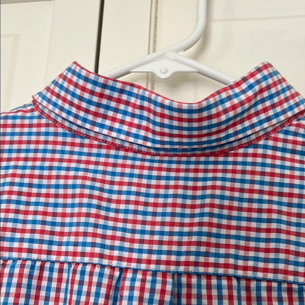 Vineyard Vines Kids XL (18) Red and Blue Plaid Button-Down Shirt - Picture 7 of 10